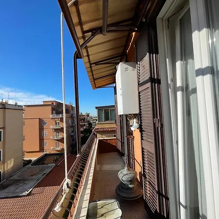 Mazzoni Suite, Panoramic Terrace And Comfort Apartamento Roma
